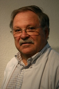Dr. Peter Berrisch.
